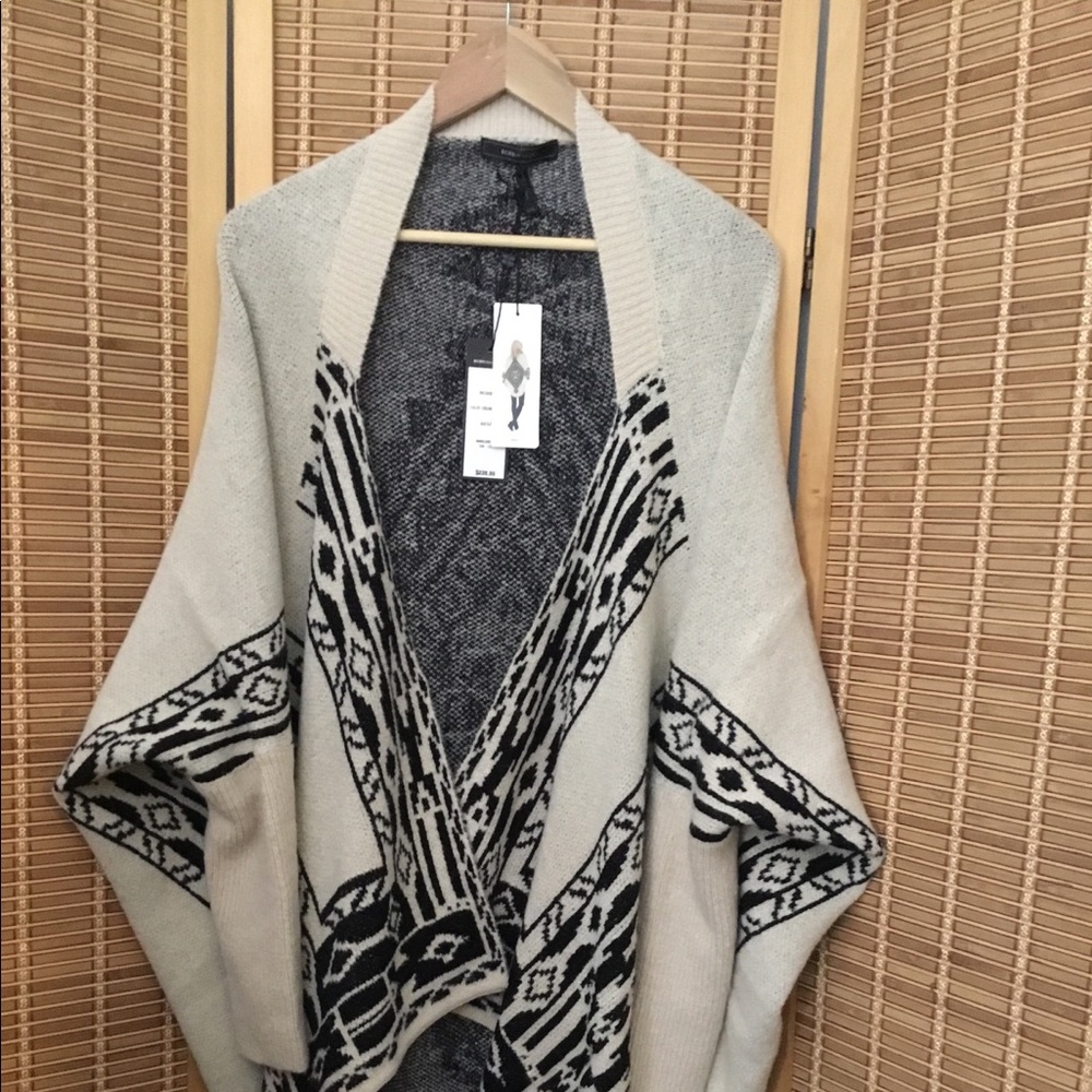 Sweater/Jacket